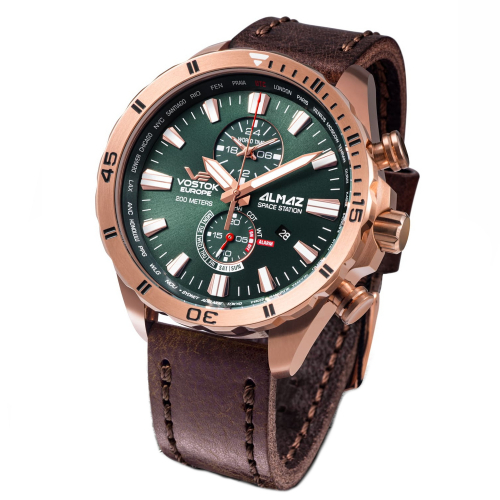Vostok Europe Almaz YM8J-​320B656 Multifunktion, Alarm, Weltzeituhr, 20ATM