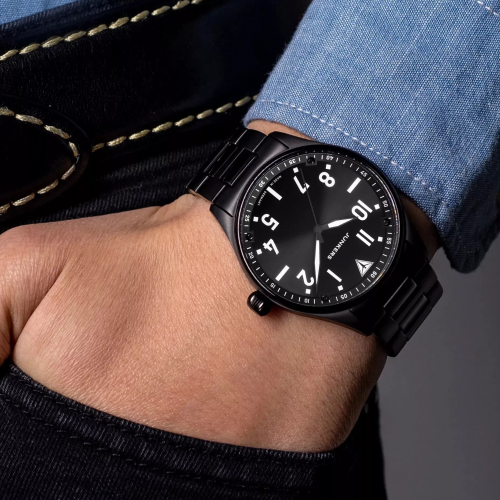 Junkers Armbanduhr 9.03.01.02.M Serie Junkers Flieger schwarz, Saphirglas