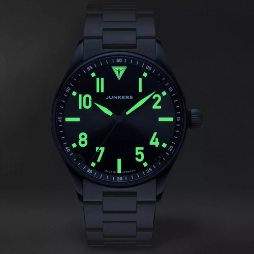 Junkers Armbanduhr 9.03.01.02.M Serie Junkers Flieger schwarz, Saphirglas
