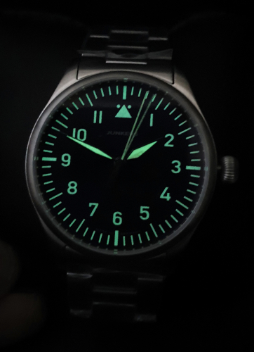 JUNKERS Baumuster Armbanduhr 9.20.01.01.M Fliegeruhr Saphirglas Metalband