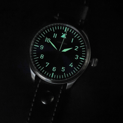 JUNKERS Baumuster 9.20.01.01 Fliegeruhr Saphirglas Lederband