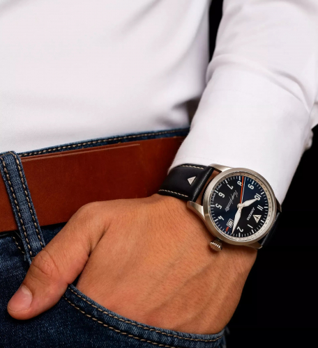 Preview: Hugo Junkers GMT Automatik Armbanduhr 9.58.04.01 Flieger 42mm Leder, Saphirglas