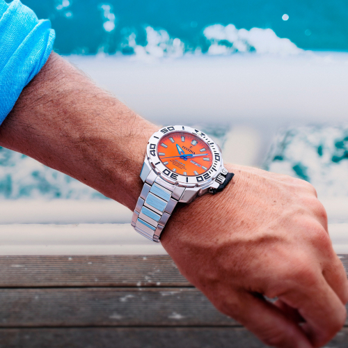 Festina Sport F20665-5 orange Diver Taucher Uhr 20ATM Day-Date, Saphirglas, Wechselband