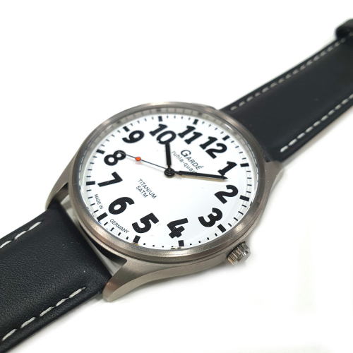 Garde Herren Armbanduhr Titan 17-75 Ronda-Werk Lederband sehbehinderten gerecht