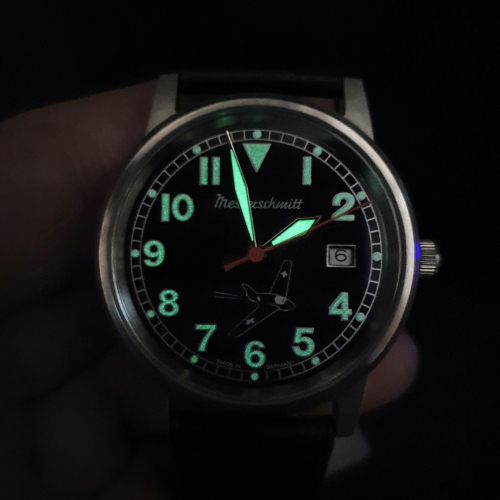 Messerschmitt ME163-80-6 Fliegeruhr Lederband Ronda-Werk, 10ATM