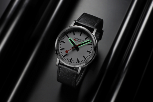 MONDAINE MST.4101B.LB Armbanduhr stop2go BackLight Saphirglas, 41mm