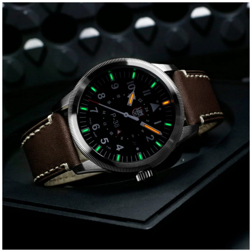 Luminox XA.9521 Herren Armbanduhr Fliegeruhr P-38 Lightning GMT 9520 Series