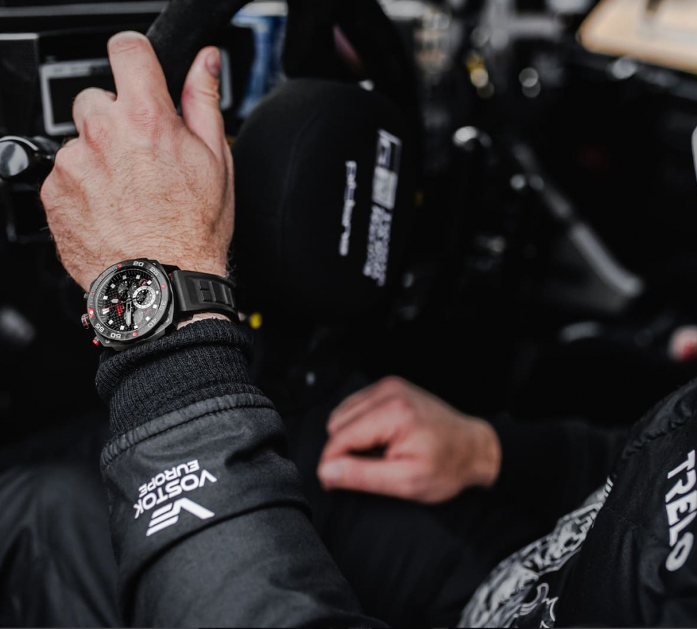 Vostok Europe Uhr VK67-​650J740 'Benediktas Vanagas Dakar Edition 2024' Titanium Chrono