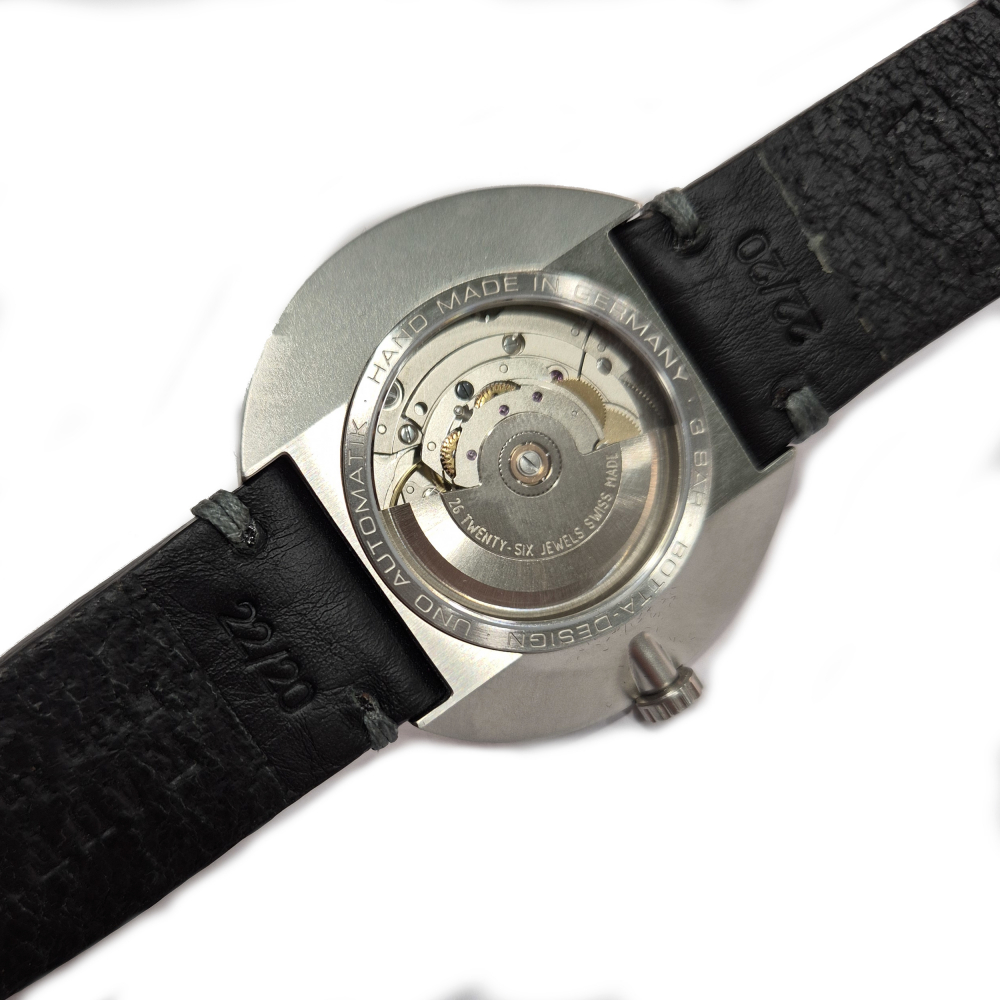 Botta UNO Automatik 811010 Einzeigeruhr 44mm, Sattellederband