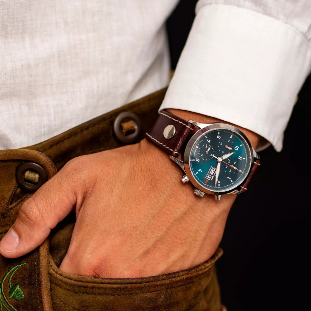Junkers Herren Armbanduhr Cockpit 9.14.01.12 Chronograph Saphirglas Day-Date