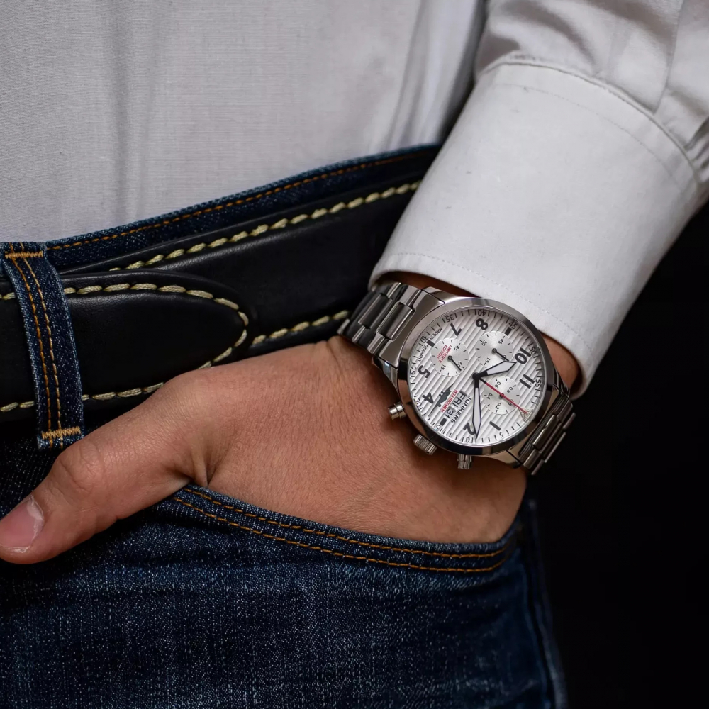 JUNKERS W33 Bremen Chrono Day-Date 9.14.02.03.M Limitierte Sonderedition Armbanduhr