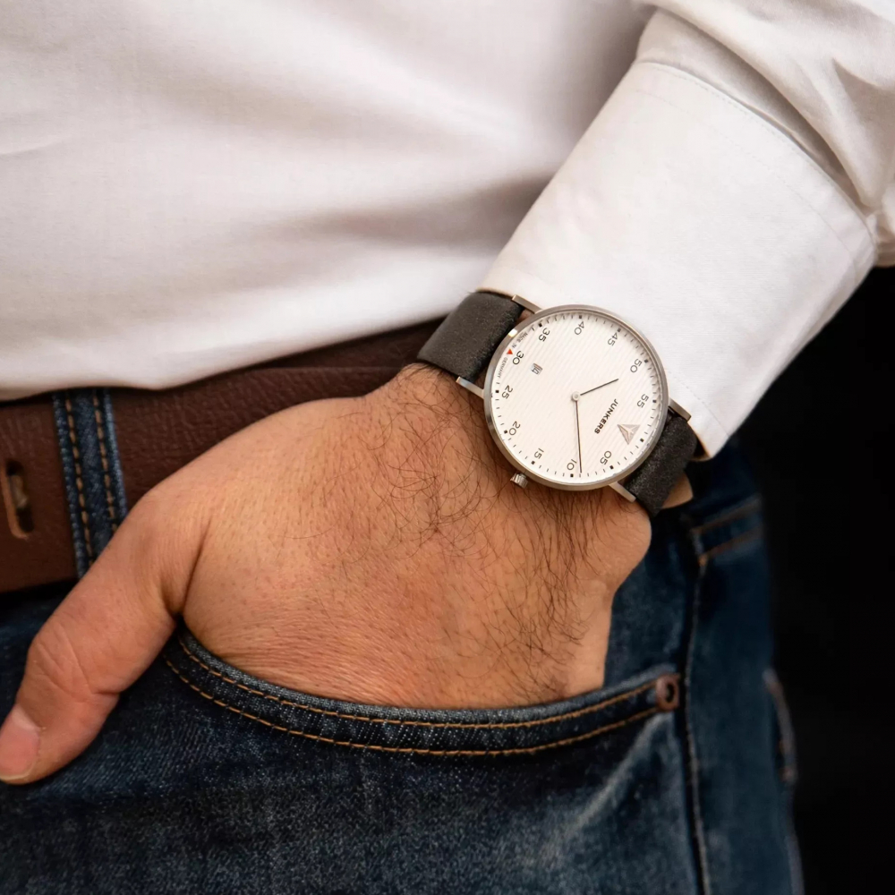 Junkers Herren Armbanduhr Dessau 9.50.01.03 Saphirglas, Ronda-Werk