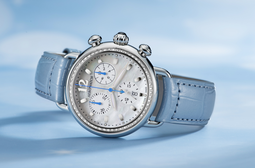 AEROWATCH A 81105 AA01 DIA Chrono Lady Pastellblau, Perlmuttzifferblatt
