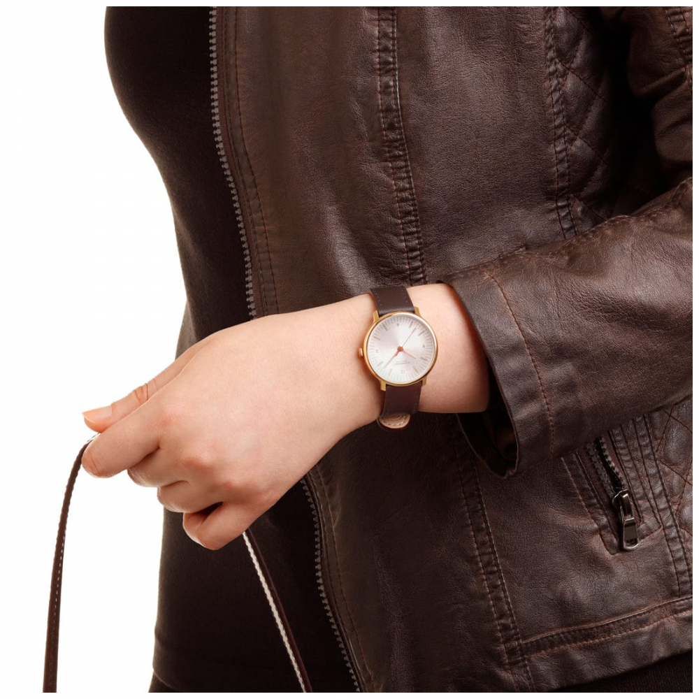 MONDAINE Armbanduhr MLE.33110.LGV Doppio Saphirglas, 33mm, Veganes Traubenleder