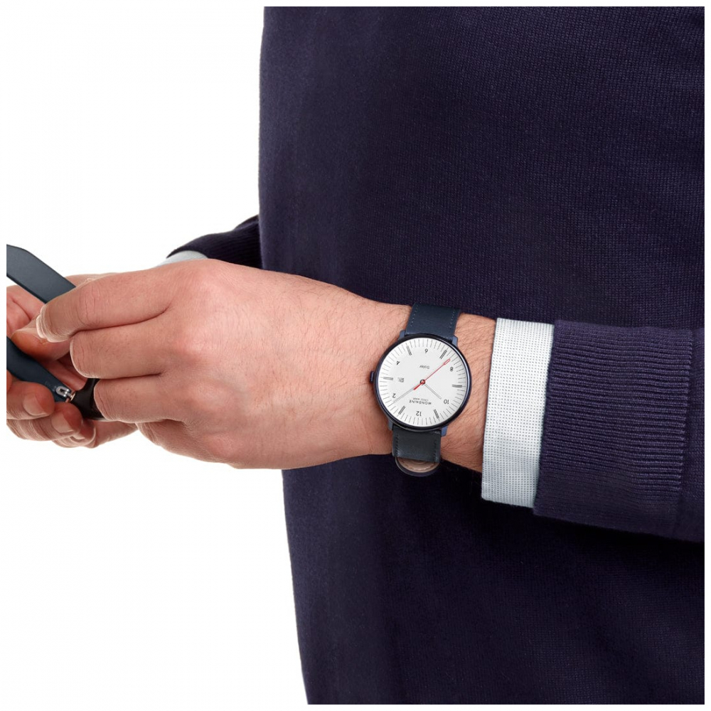 MONDAINE Armbanduhr MLE.41910.LQV SOLAR Doppio Saphirglas, 41mm, Veganes Apfelleder