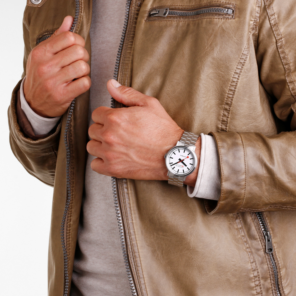 Mondaine Armbanduhr MST.4161B.SJ The Original Automatik BackLight, Saphirglas, swiss made