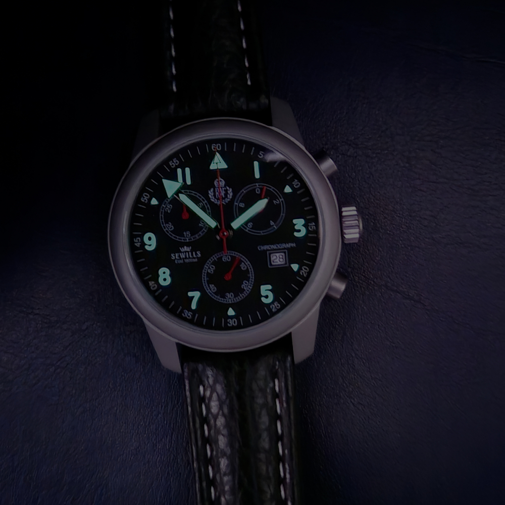 SEWILLS Armbanduhr Chrono Air Force ETA-Werk 251.272 Edelstahl, XL-Lederband