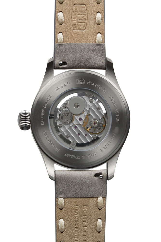 UMF Ruhla 1138-5, Handaufzug ETA 7001 Peseux Armbanduhr Saphirglas