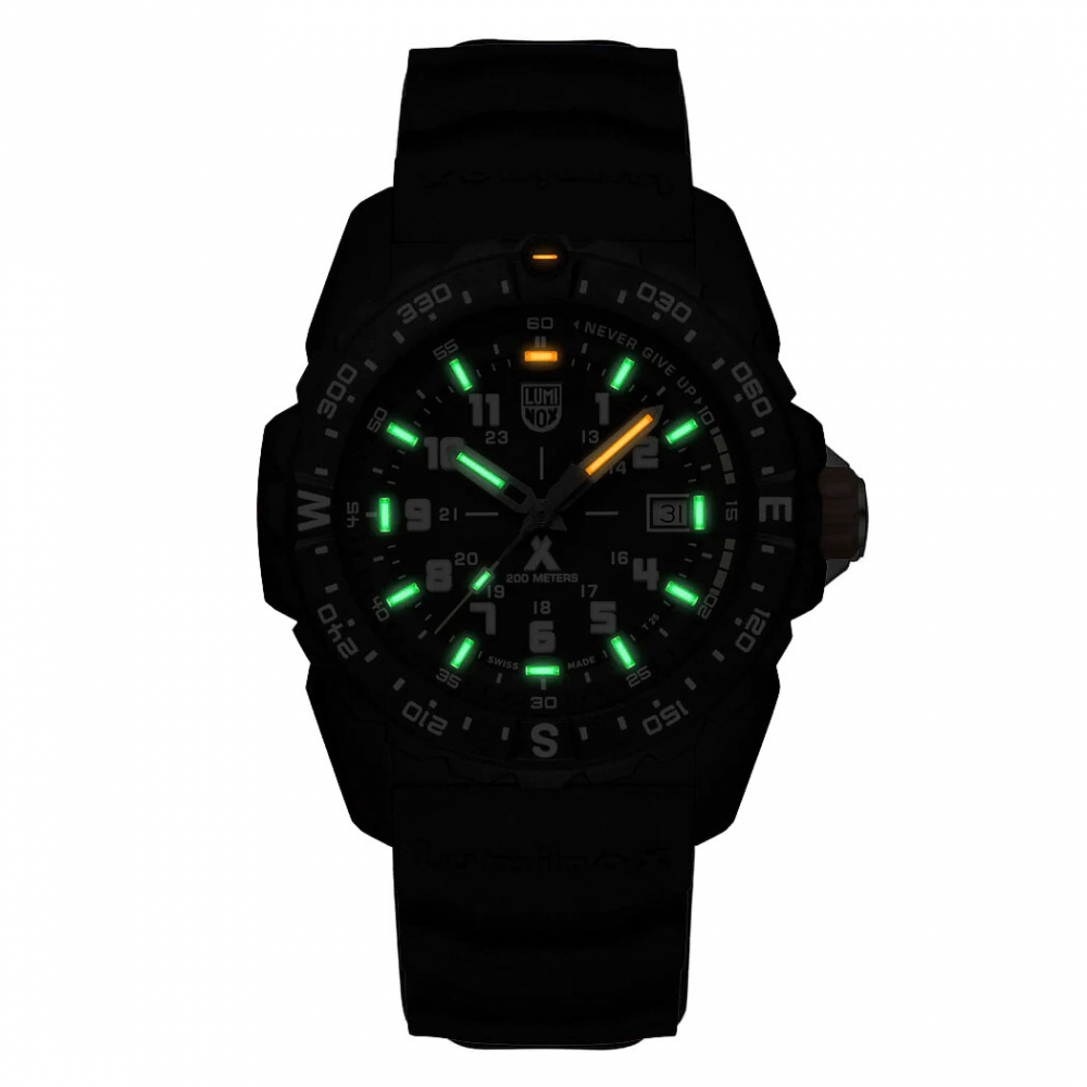 Luminox XB.3735 Bear Grylls Survival Outdoor, Mountain, Grün, Saphirglas, 20ATM