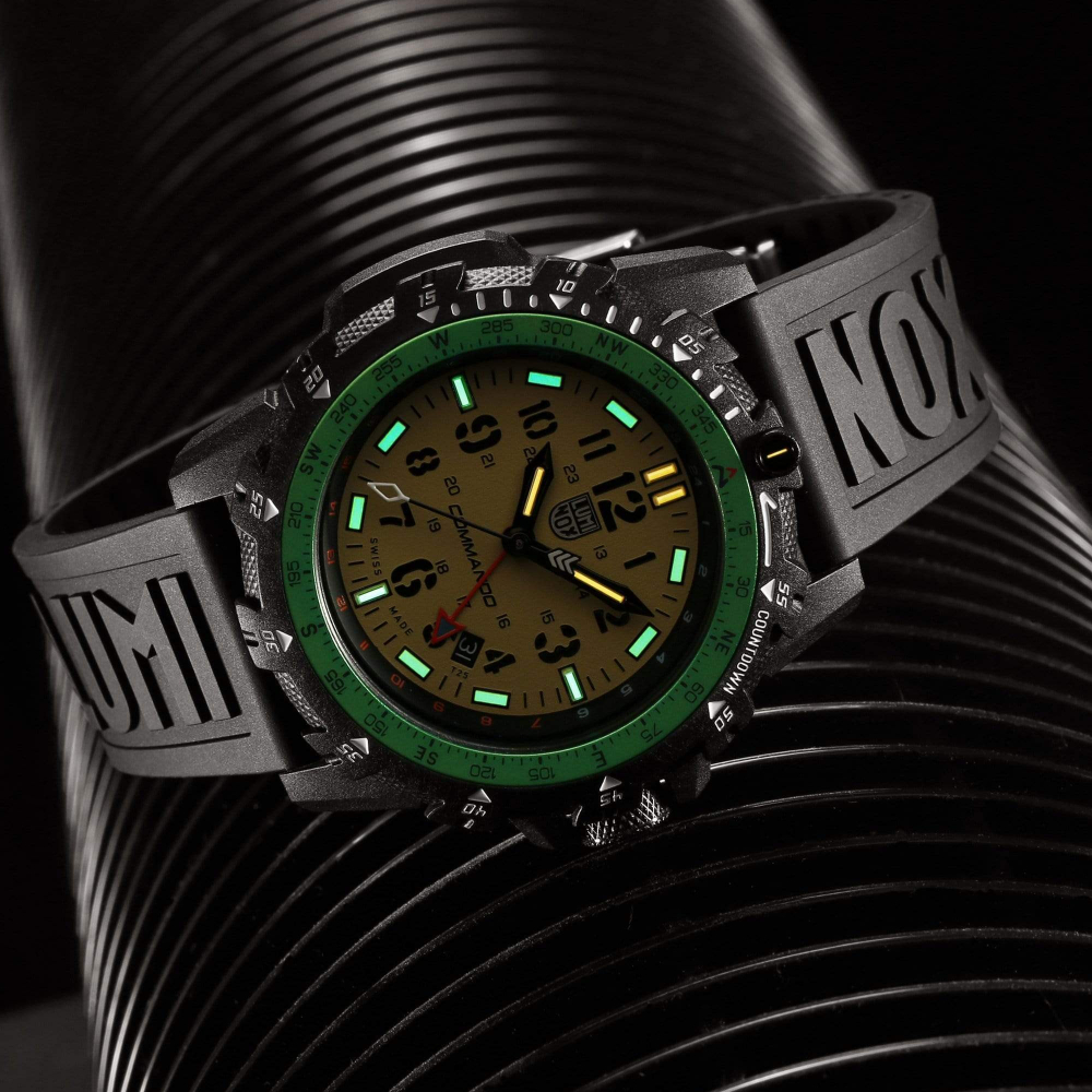 Luminox Herren Armbanduhr XS.3321 Commando Raider, Taucheruhr, Saphirglas, 24h-Anzeige
