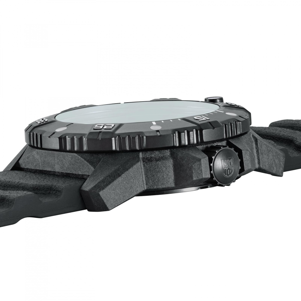 Luminox XS.3875.INHO Master Carbon SEAL Automatic Day-Date Saphirglas
